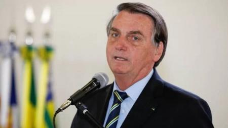 Bolsonaro sanciona lei que substitui o Bolsa Famlia